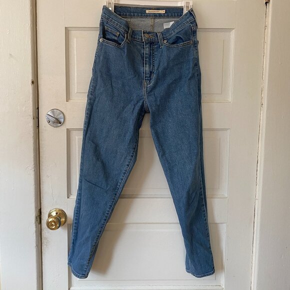 Levi's High Waisted Taper Size 26 - Picture 1 of 3